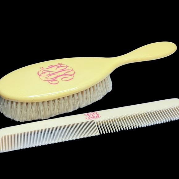 🌺Vintage French Ivory Brush & Comb - Picture 9 of 11